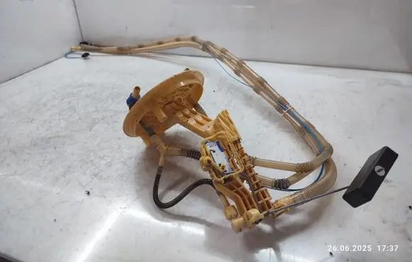 Chrysler 300 - 300C Fuel level sensor 04578264AB A2C53095495