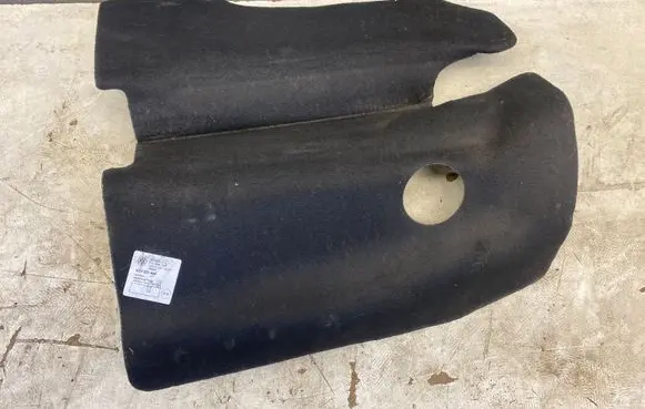 Volkswagen Touran III Other center console (tunnel) element 5QA825635