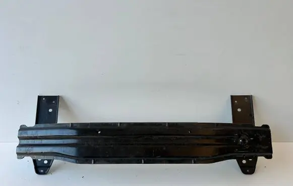 Hyundai ix20 Front bumper support beam 