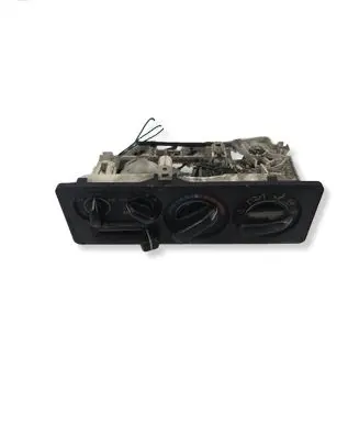 Mitsubishi Pajero Climate control unit 