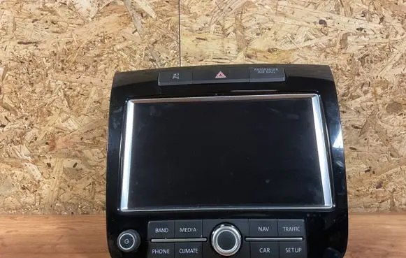 Volkswagen Touareg II Screen/display/small screen 7P6919603C 004HTU790049BL