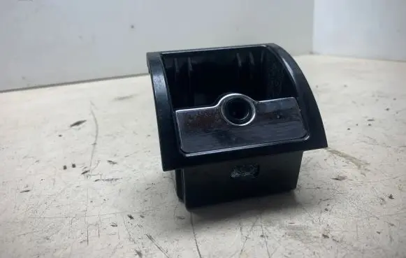 Volkswagen PASSAT B5.5 Car ashtray 3BO857331