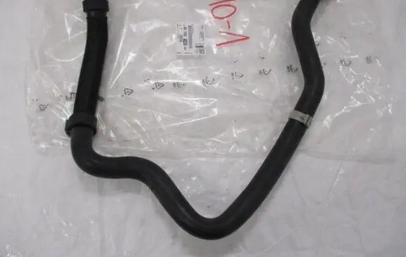 Peugeot 308 Engine coolant pipe/hose 9670814280 C103580P