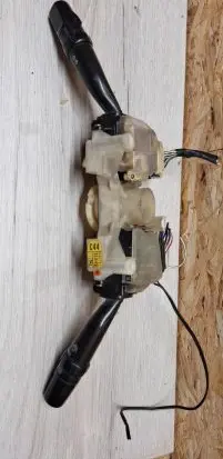 Other switches/knobs/shifts