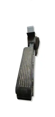 Mercedes-Benz E W211 Accelerator throttle pedal A2113000804