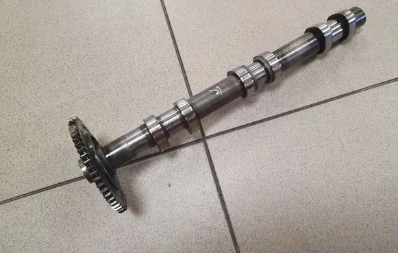 Mercedes-Benz S W221 Camshaft A64208