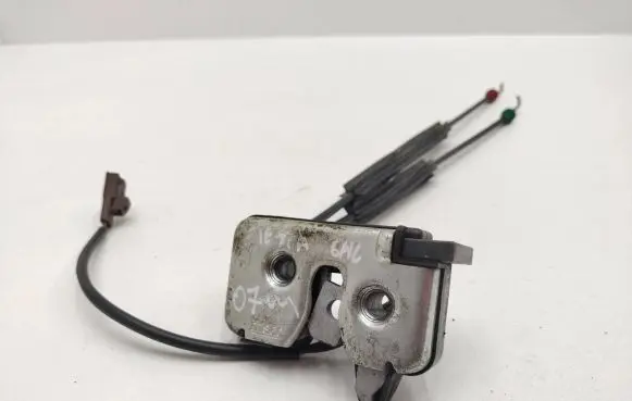 Ford Fiesta Loading door lock 