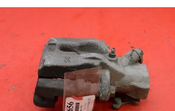 Suzuki SX4 Rear brake caliper 