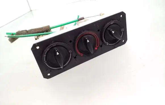 Audi A4 S4 B5 8D Climate control unit 8D1819075A