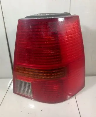 Volkswagen Golf IV Rear/tail lights 1J9945075J