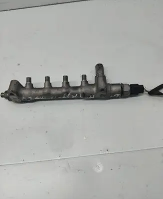 Fuel main line pipe