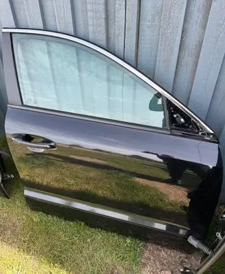 KIA Niro Front door 