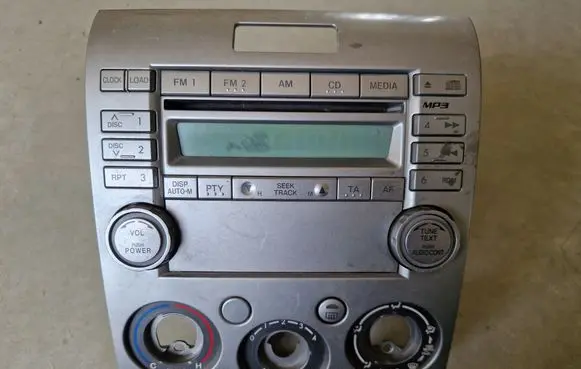 Ford Ranger Radio/CD/DVD/GPS head unit
