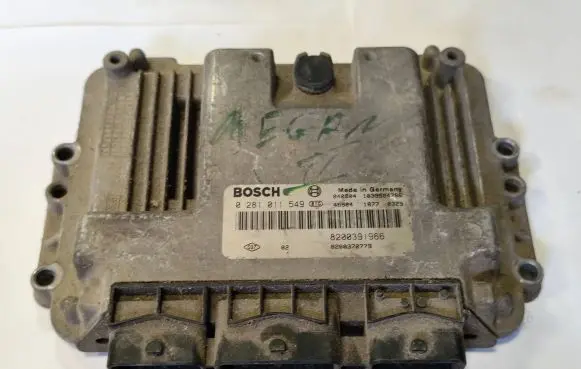 Renault Megane II Engine control unit/module 8200391966 8200370779 0281011549