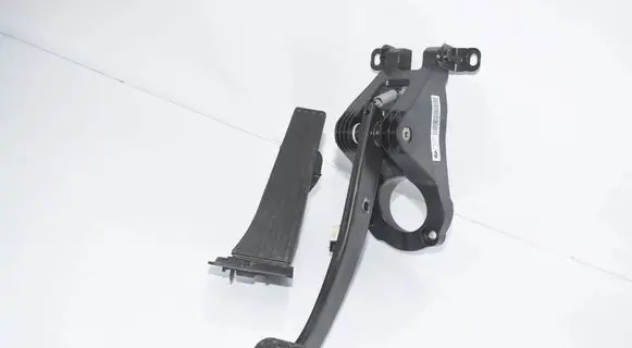 BMW i3 Brake pedal 6799925 35006799925 6889819