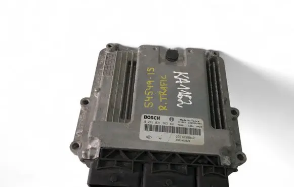 Renault Trafic III (X82) Engine control unit/module ECU 237103984R 0281031363