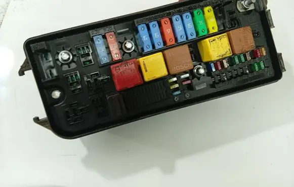 Opel Signum Fuse box set 13144711