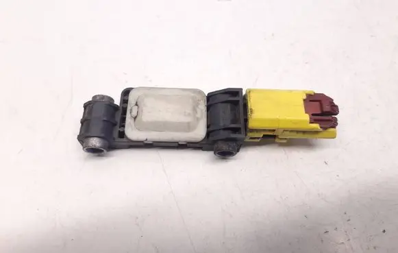 Audi A4 S4 B7 8E 8H Airbag deployment crash/impact sensor 8E0959651A 040406 017772