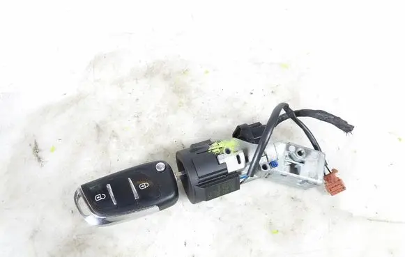 Citroen C3 Ignition lock 9648445180