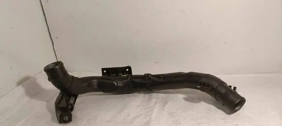Volkswagen Golf VI Intercooler hose/pipe 5N0145840D