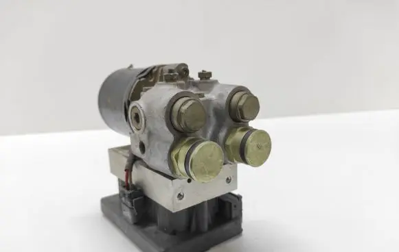 Volkswagen Sharan ABS Pump 7M0907379 10094503013 7M0614111B