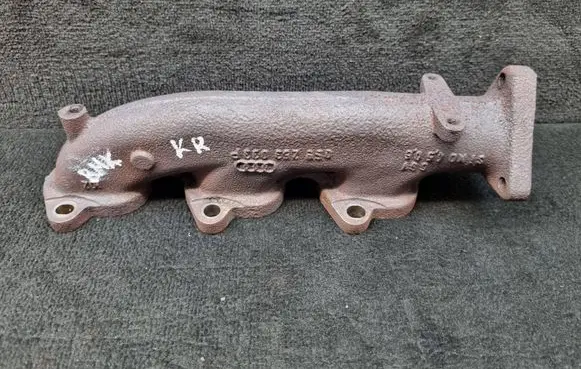 Audi A6 S6 C6 4F Exhaust manifold 059253033P