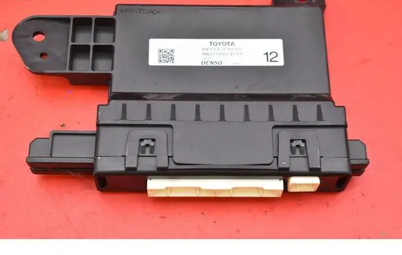 Toyota C-HR I Engine control unit/module ECU 88650-F4030