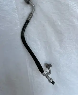 Ford Kuga II Air conditioning (A/C) pipe/hose