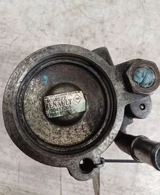 Volvo S40, V40 Power steering pump 26058572