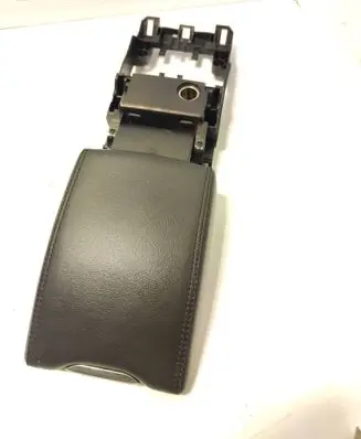 Volvo XC60 Armrest 1284983 1284982