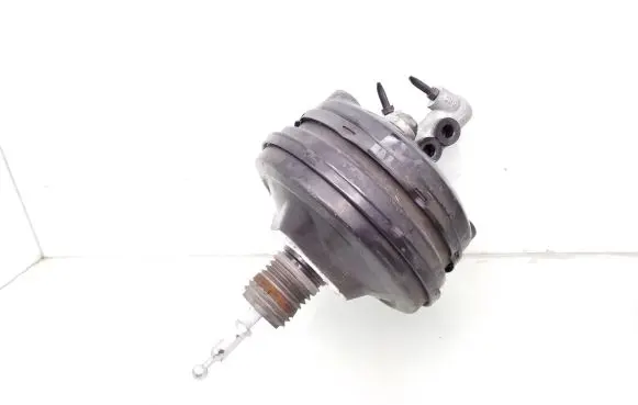 Audi A4 S4 B7 8E 8H Brake booster 8E0612105P