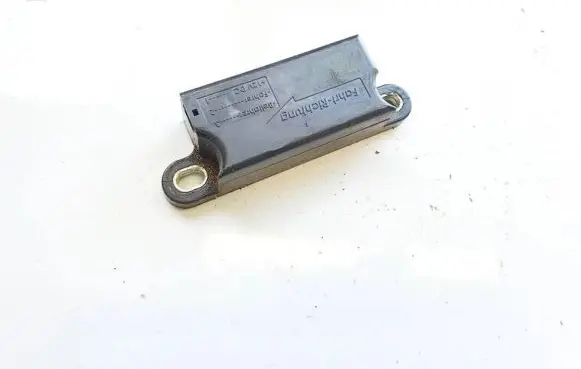 Mercedes-Benz CLS C219 Airbag deployment crash/impact sensor a0038200726 82176166-4