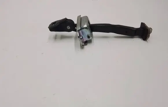 Nissan Qashqai Front door check strap stopper