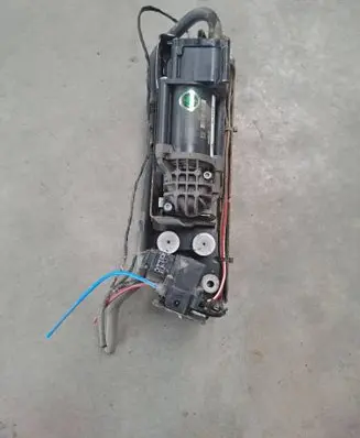BMW 7 F01 F02 F03 F04 Air suspension compressor/pump P2985000A2002960 P2985