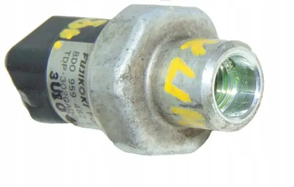 Audi A6 S6 C5 4B Air conditioning (A/C) pressure sensor 8D0959482B