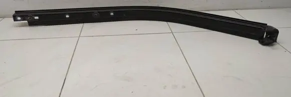 Peugeot Partner III Sliding door bottom rail 