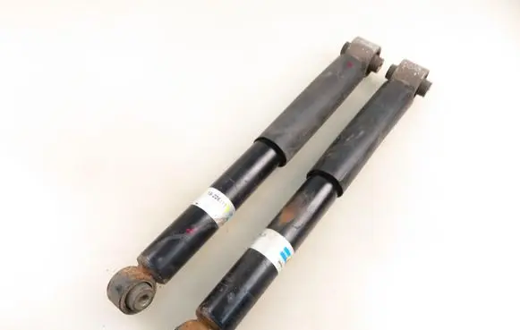 Rear shock absorber/damper