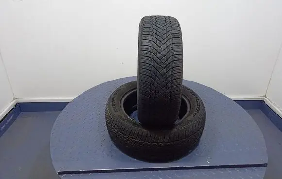 Opel Zafira B R17 winter tire 
