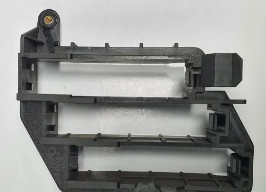 Audi A6 S6 C6 4F Radiator mount bracket 4F1971845A