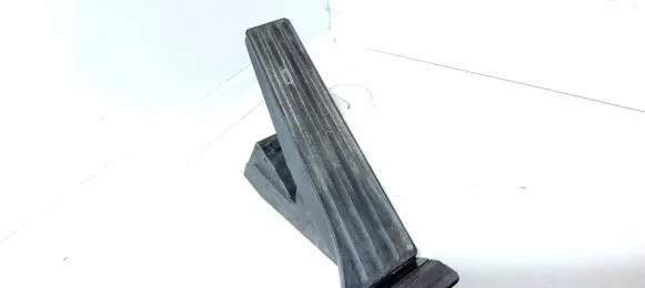 BMW 5 F10 F11 Accelerator throttle pedal 6852644