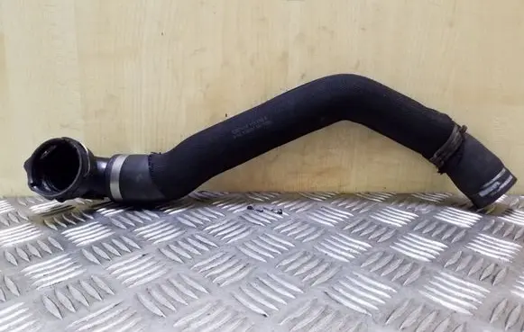 Audi A5 8T 8F Engine coolant pipe/hose 8K0121055E