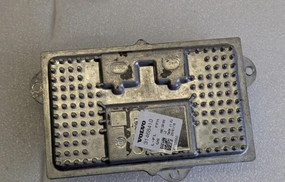 Volvo XC90 LED ballast control module 31468410