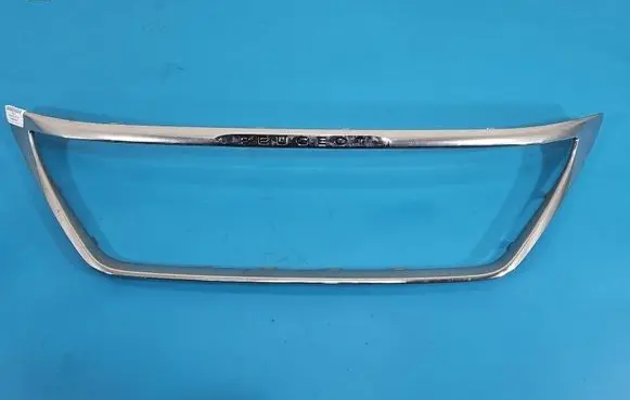 Peugeot 3008 II Front bumper upper radiator grill 9816441277 IMPRK1533002