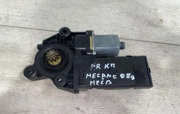 Renault Megane II Front door window regulator motor 807310004R 966367102 969198