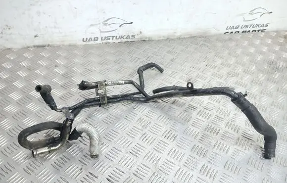 Mazda CX-7 Engine coolant pipe/hose