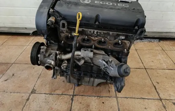 Opel Zafira C Engine A18XER 55568363