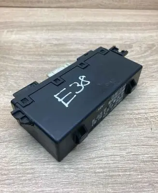 BMW 7 E38 Door control unit/module 8352062 05071710