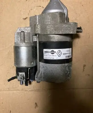 Renault Captur Starter motor 233007970R 21H30357MSA