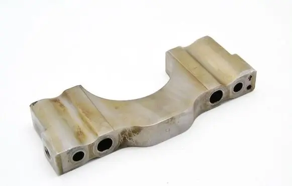 Chrysler Grand Voyager II Crankshaft Holder 10619834945