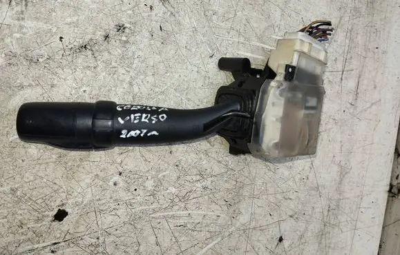 Toyota Corolla Verso AR10 Indicator stalk 173650